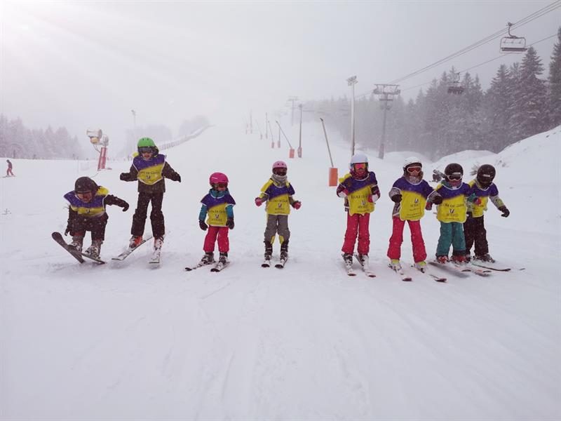 Moonshot école de ski et de snowboard montessori