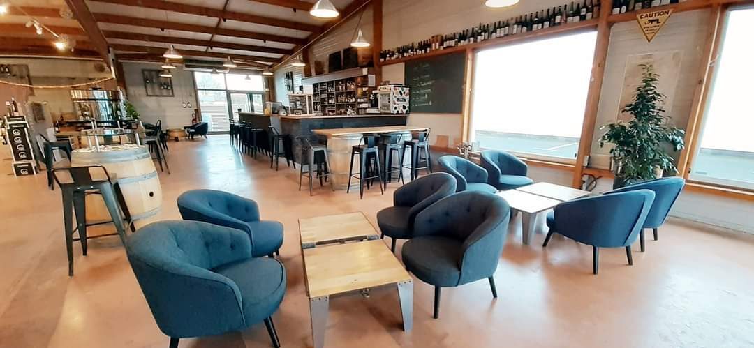 Cave Vins et Plaisirs