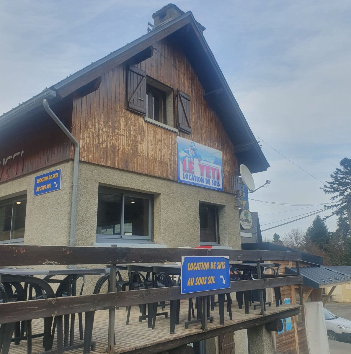 LE YÉTI SNACK BAR