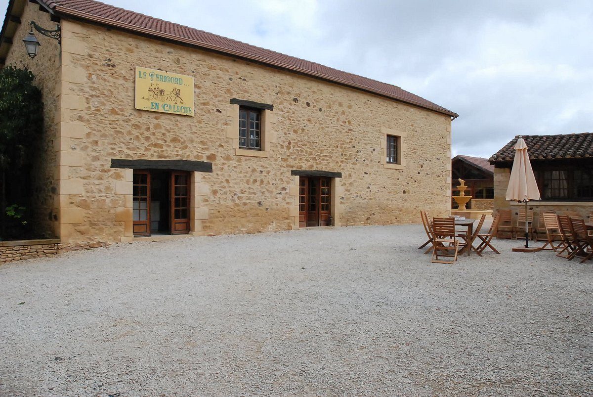 Le Périgord en Calèche