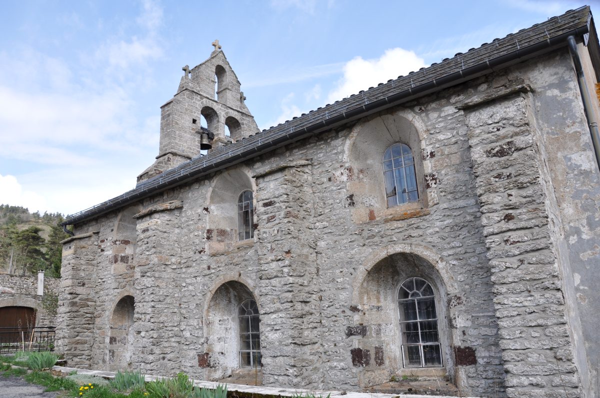 EGLISE SAINT-PIERRE