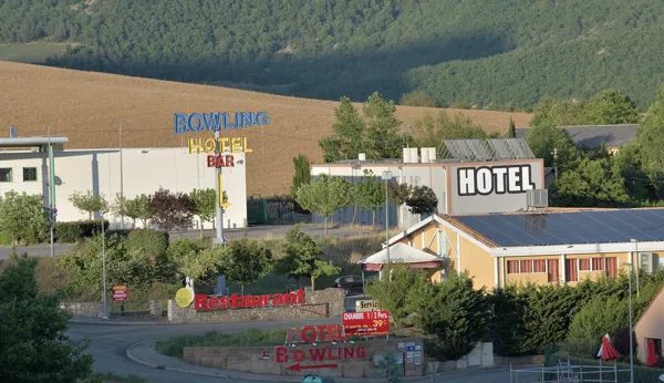 Cit’Hôtel Restaurant Bowling de Millau (groupes)