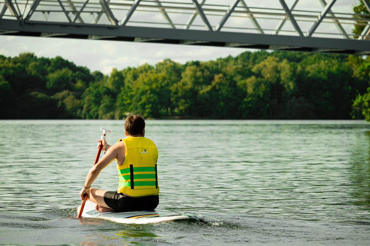 Location stand-up paddle - Lac de Saint-Pardoux