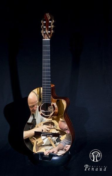 Luthier Patrick Penaud