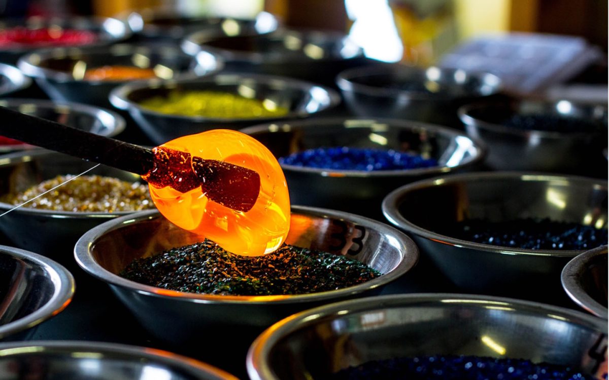 Atelier Fenix - Verriers d'Art - Souffleur de Verre - Fileuse de Verre