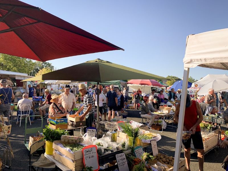 Marché hebdomadaire