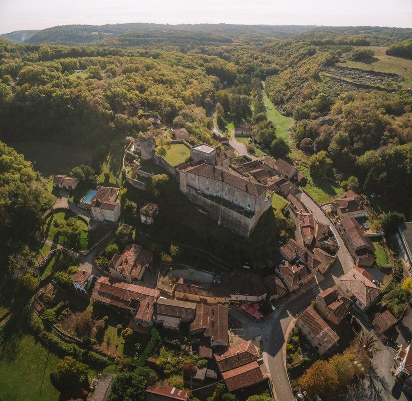 Château et bourg de Blanquefort-sur-Briolance