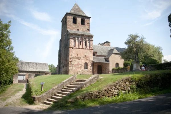 Eglise de St Pierre de Bessuéjouls