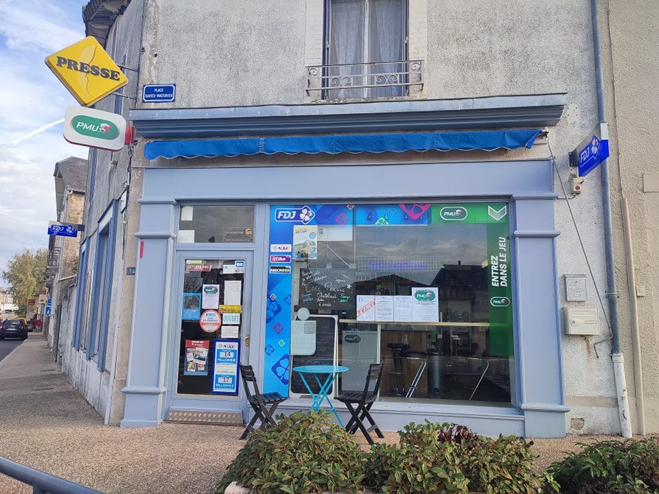 Le Café Presse Châtelaud
