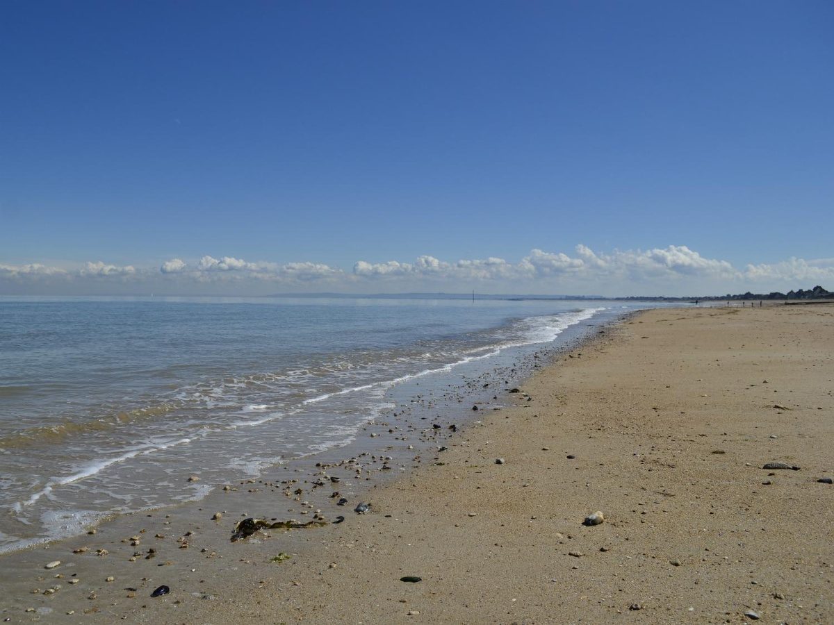 Plage du Bas-Lion
