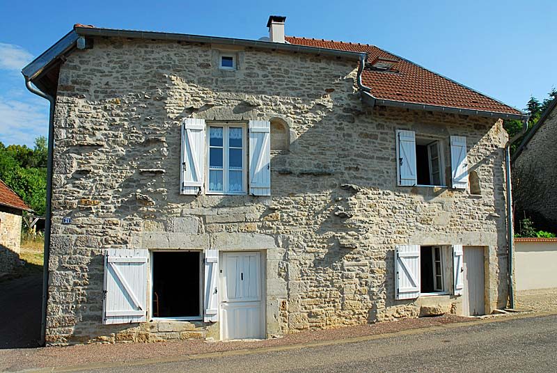 Ancienne maison vigneronne d'Aubigny (2)
