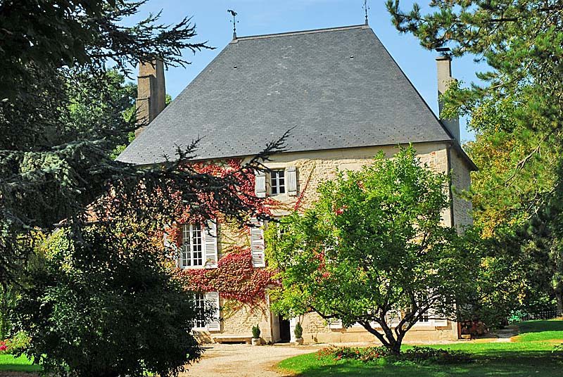 Château "La Baronni" à Charmoilles