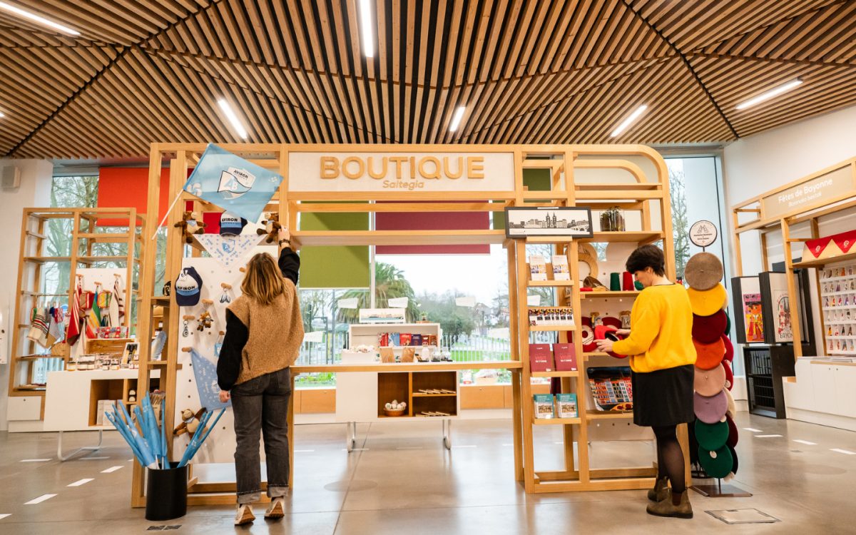 Boutique de l'Office de Tourisme de Bayonne