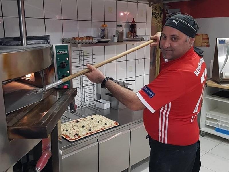 Latino's pizza