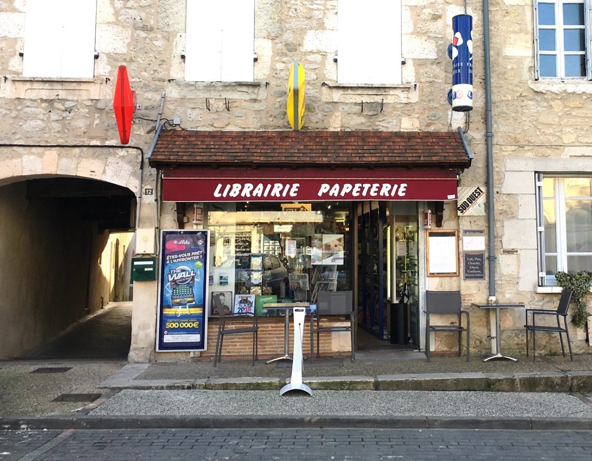 TABAC - LOTO - PRESSE - LIBRAIRIE