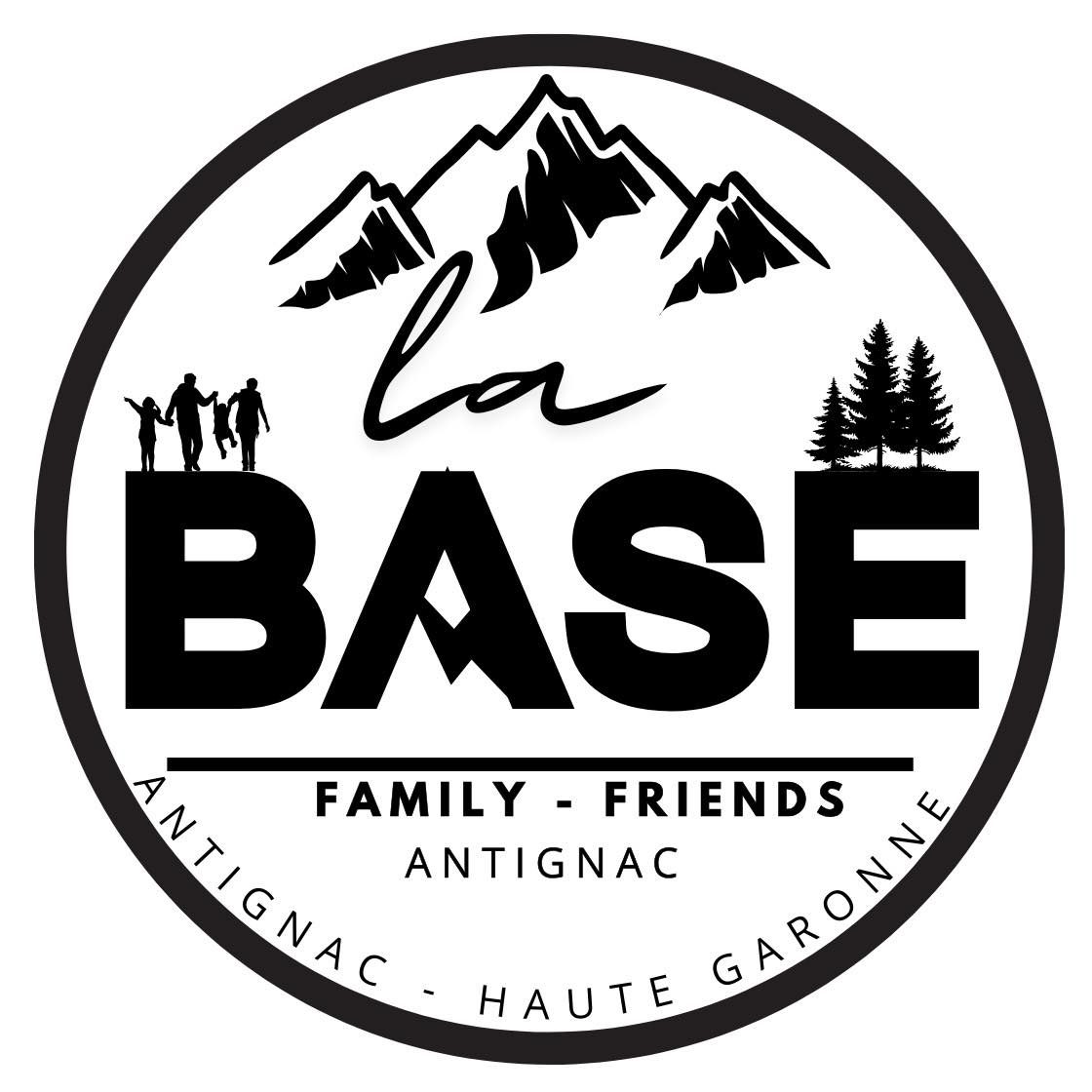 À LA BASE