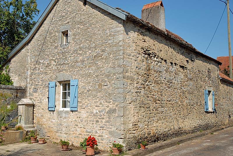 Maison des mariés à Musseau