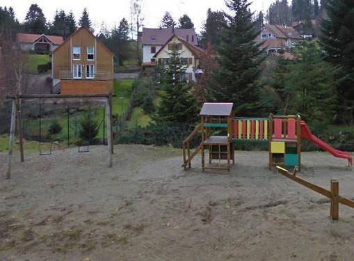 Aire de jeux de l'école - Le Hohwald