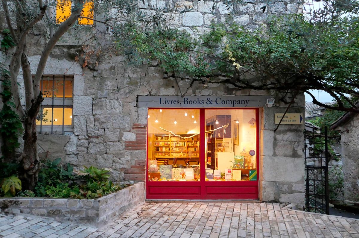 Livres, Books & Company