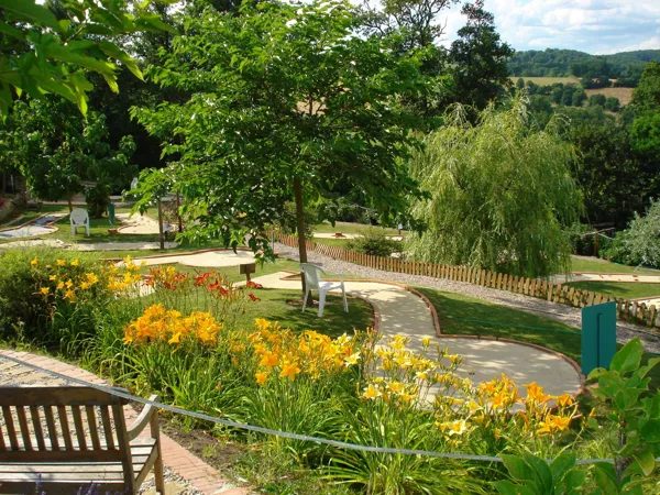 Mini-golf la Source Aveyron : le Parcours de la Transformation