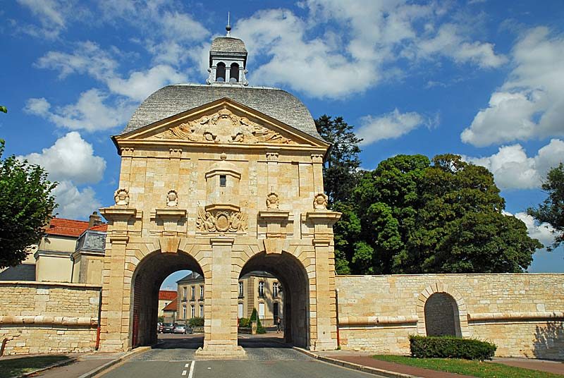 Les portes de Langres