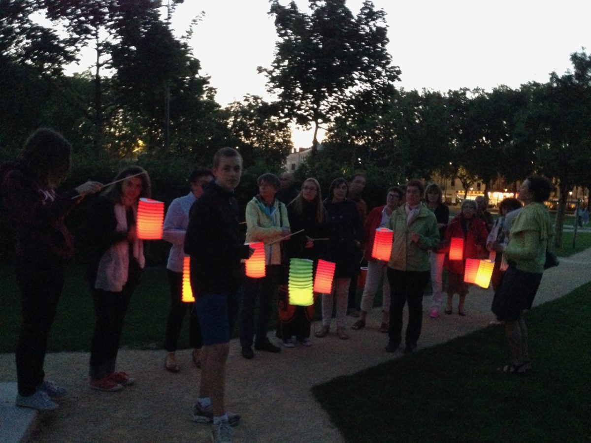 Visite guidée nocturne "Balade aux lampions" à Niort