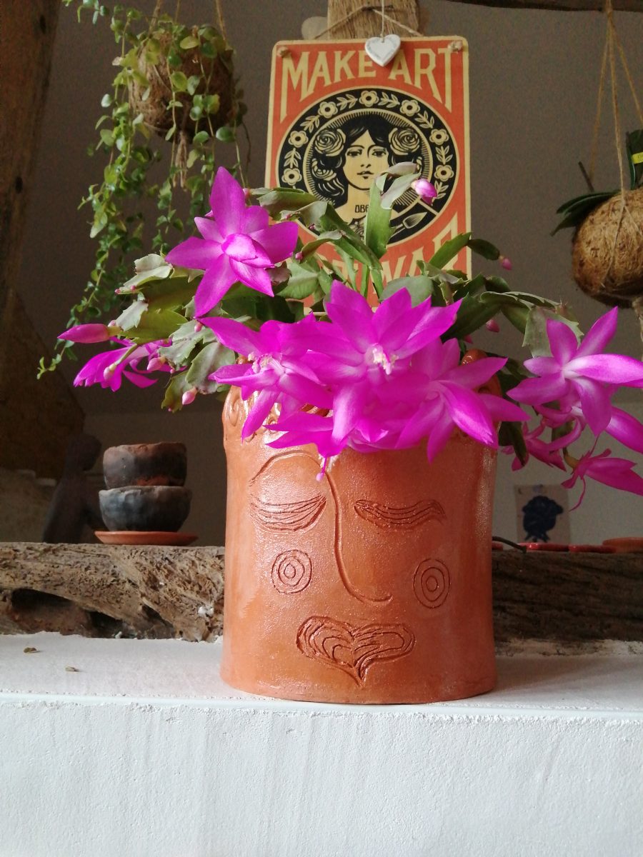 Atelier Poterie Barbotine and Be(e)