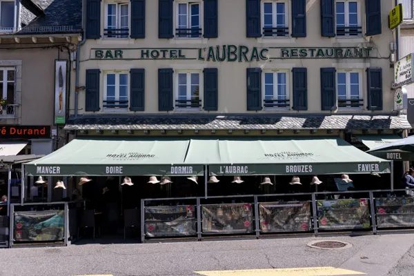 Hôtel-Restaurant L'Aubrac