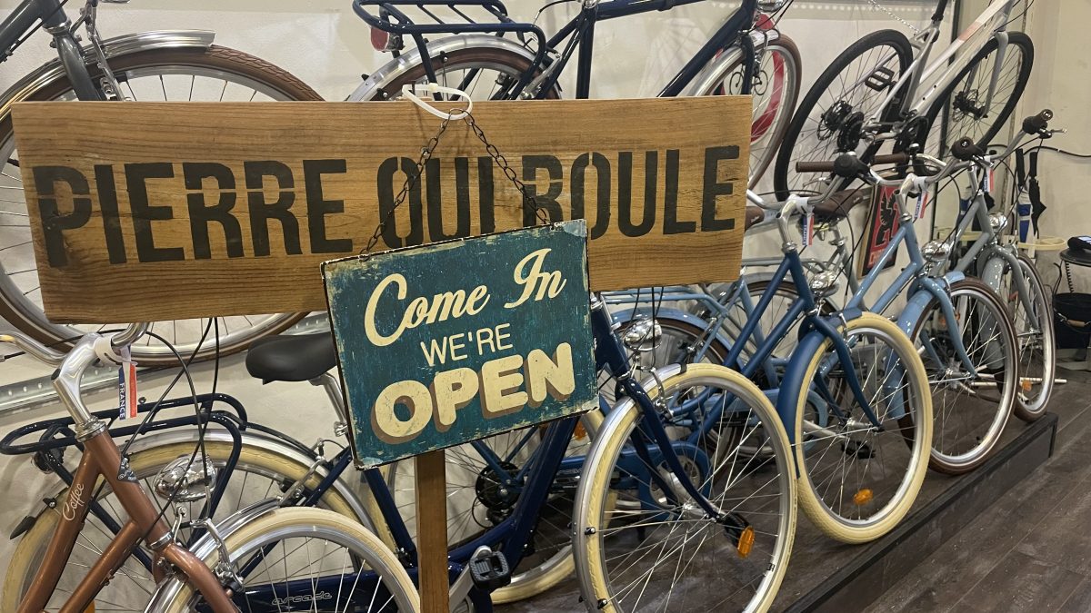 Location de vélos Pierre qui Roule