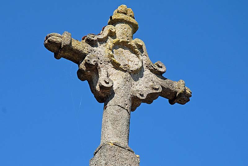 Croix des Groseilliers à Peigney