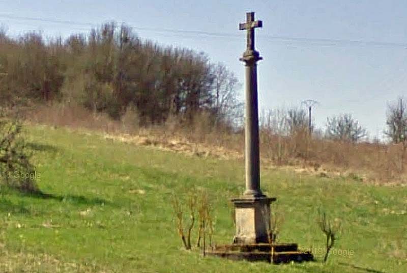 Croix de Neuvelle-lès-Voisey