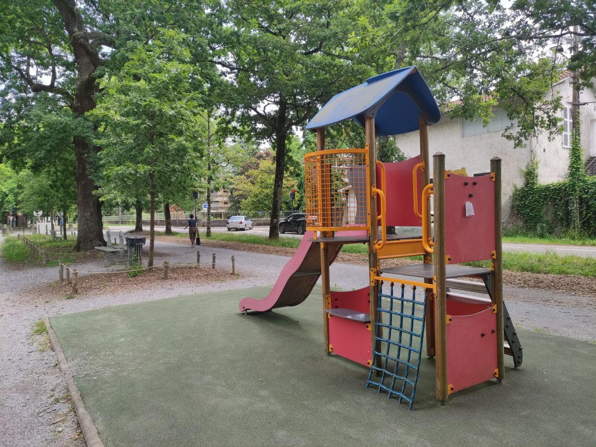 Aire de jeux - Allées de Morlàas