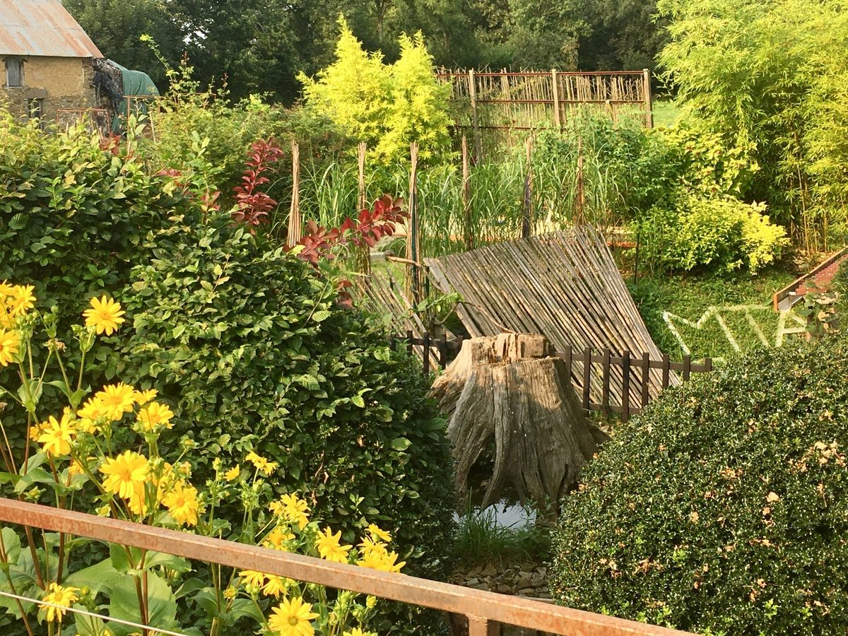 Garden-party-lecture au Jardin du Revers