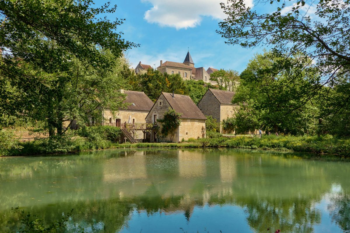 Rix Mill Burgundy