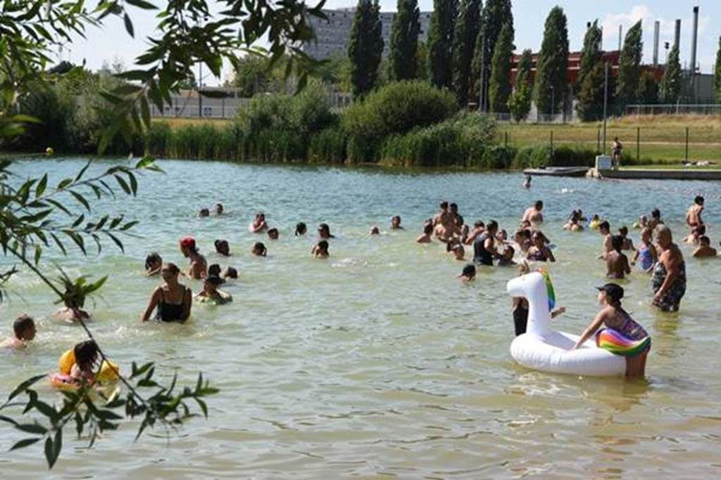 Baignade du lac de Sedan