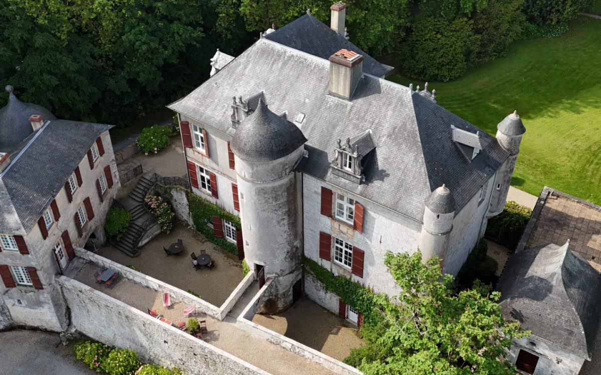 La nuit des Châteaux - Quand le château d'Urtubie danse à la chandelle