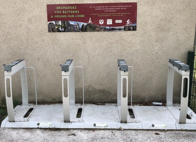 Borne de recharge électrique pour vélo