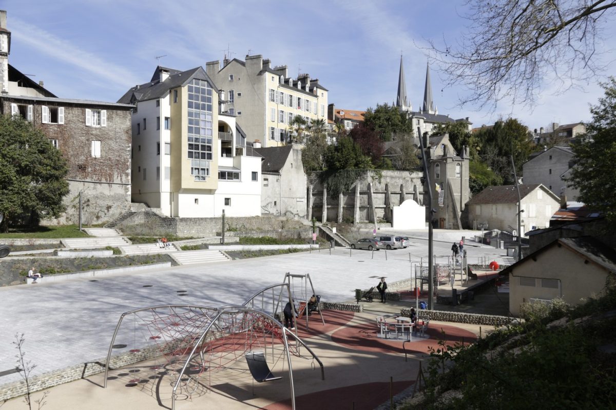 Aire de jeux -Quartier du Hédas