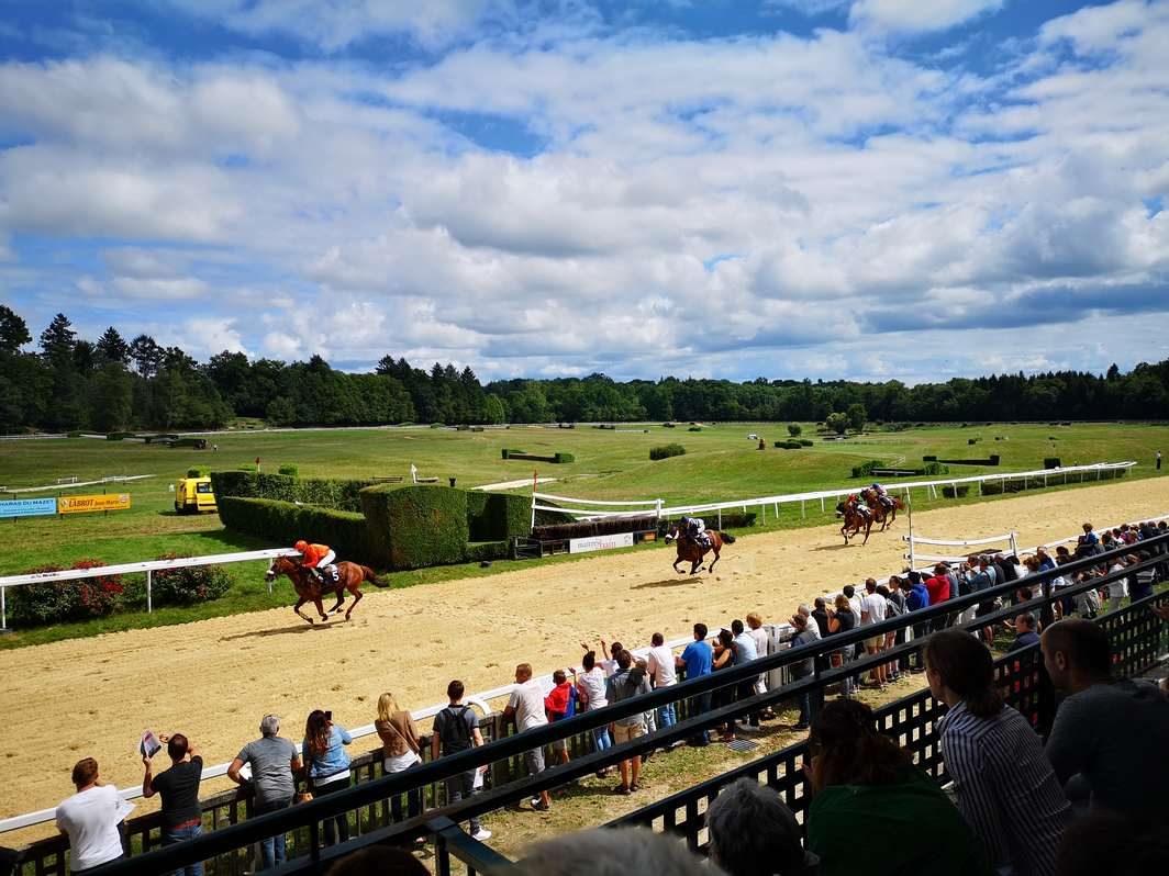 Courses hippiques : Hippodrome en famille