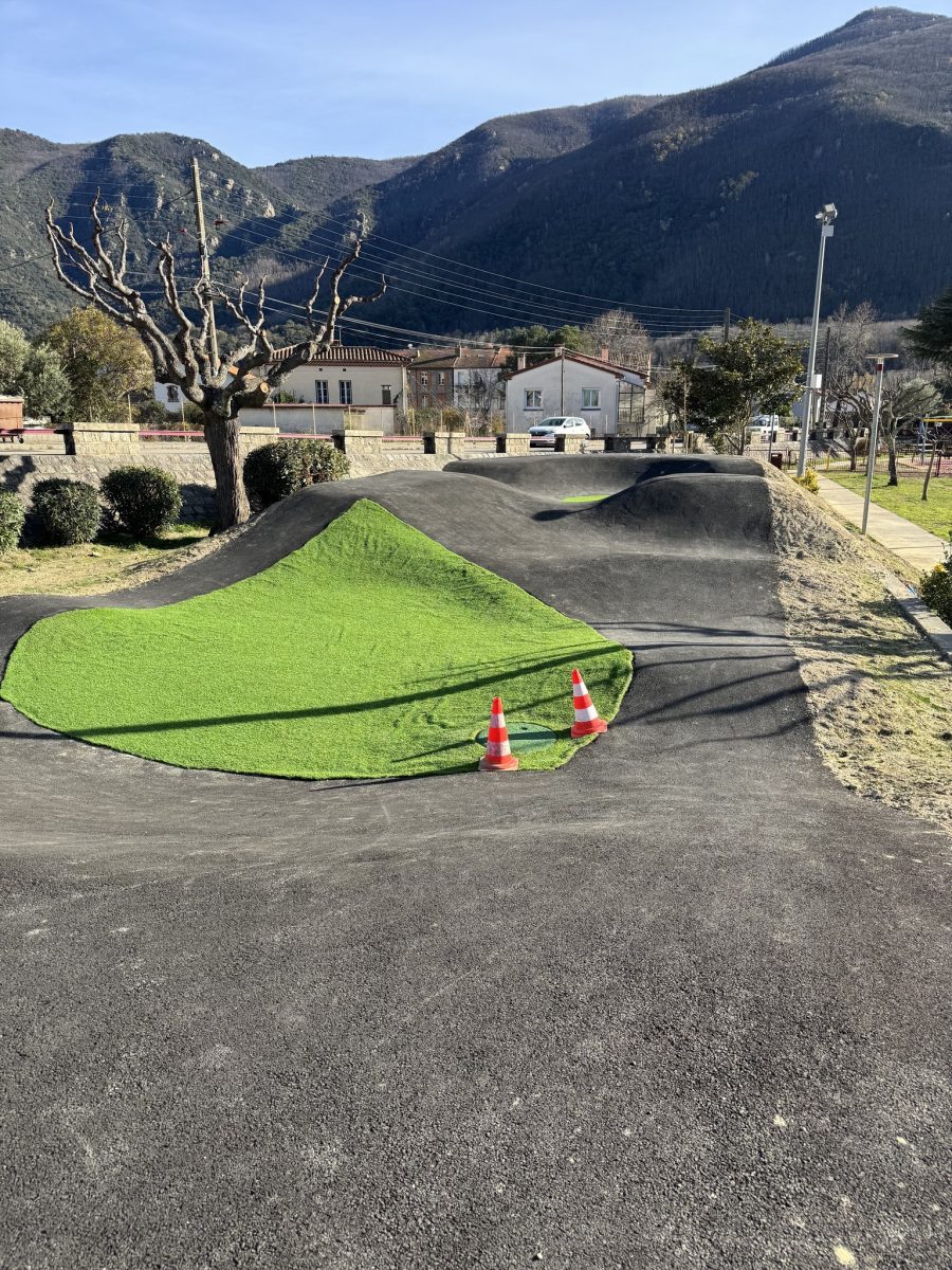 PUMP TRACK