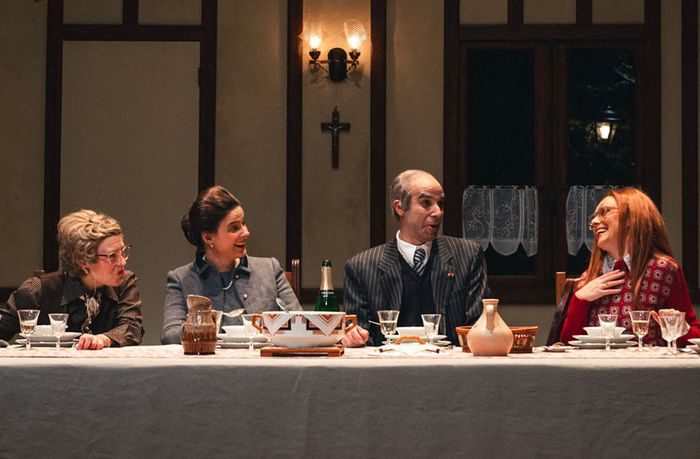 Le Dîner chez les Français de V. Giscard d’Estaing