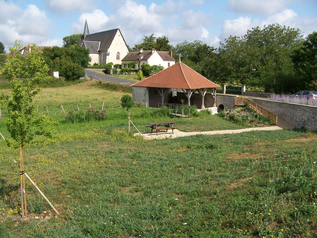 Aire de pique-nique et de jeux du lavoir