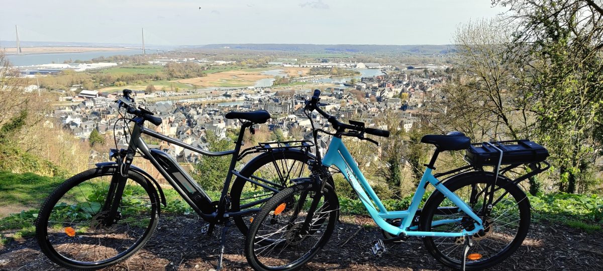 Location de vélos électriques avec VEL'HONFLEUR