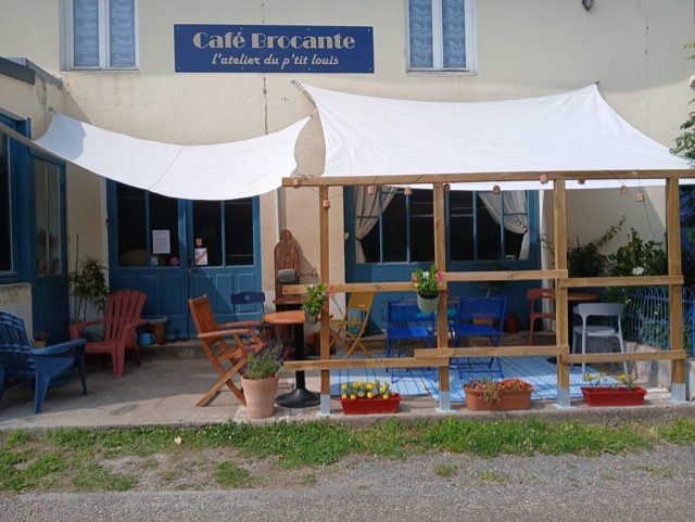 L'atelier du p'tit Louis café brocante