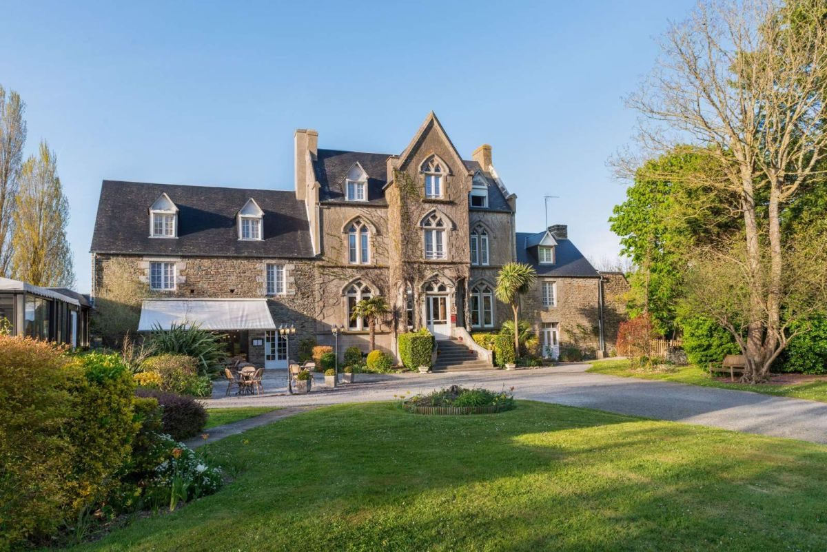 Hôtel Manoir de la Roche Torin