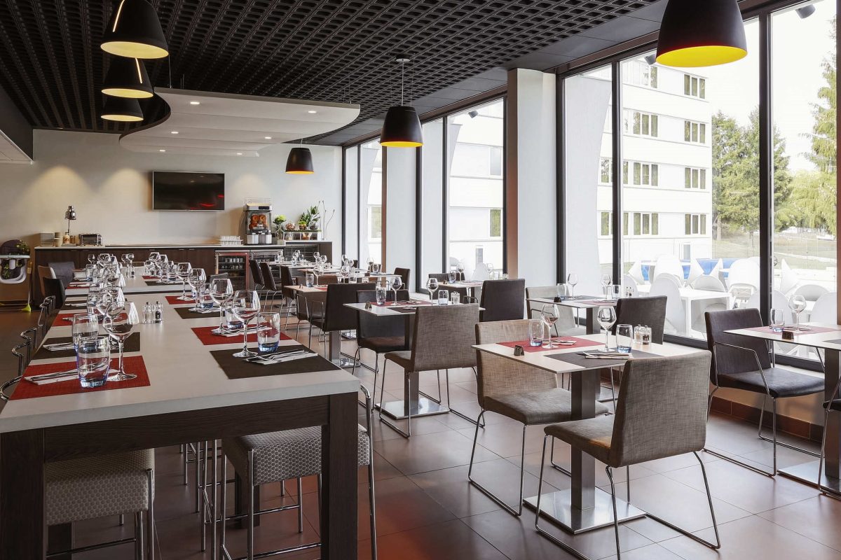 Restaurant Gourmet Bar - Hotel Novotel Limoges Le Lac