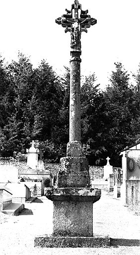 Croix de cimetière