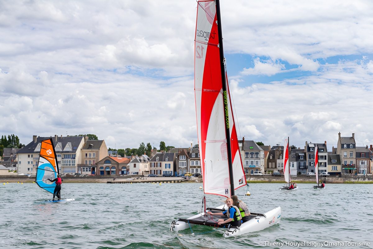 Planche, Catamaran, Dériveur, Paddle, Kayak - Location et Cours