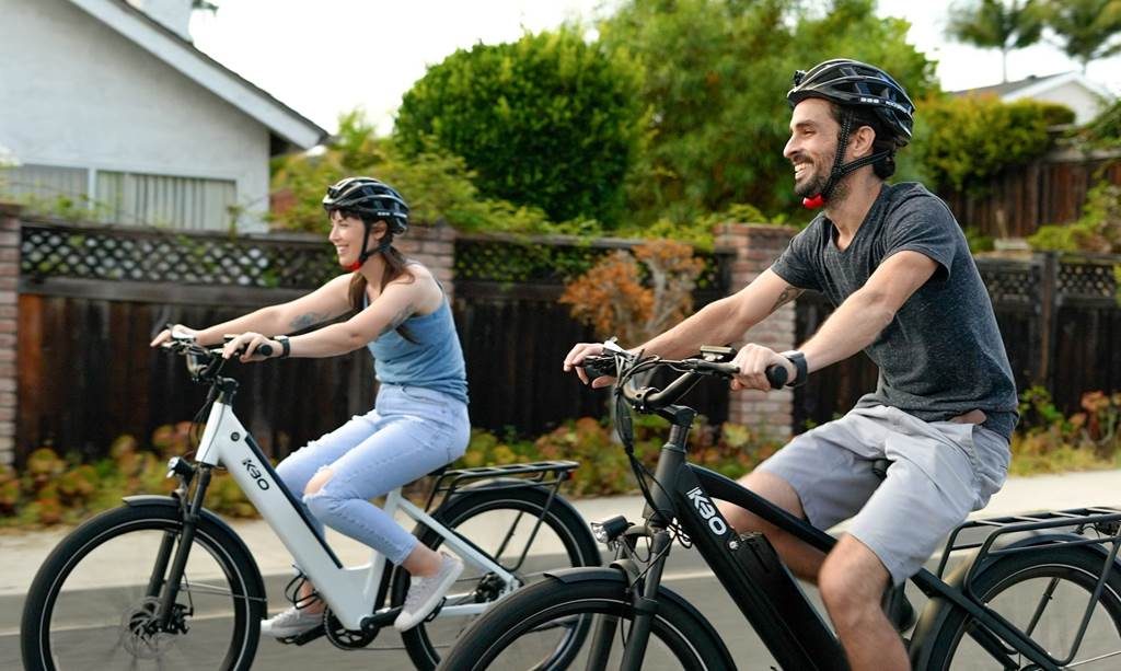 Location vélos à assistance électrique - La Brasserie d'Aubrives